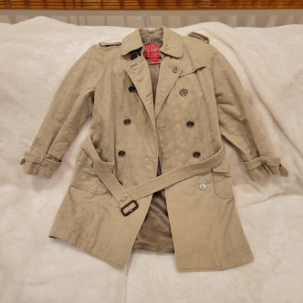 Coach Trench Coat with 3/4 Length Sleeves